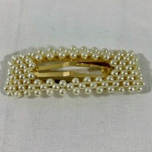 Pearl hairpin